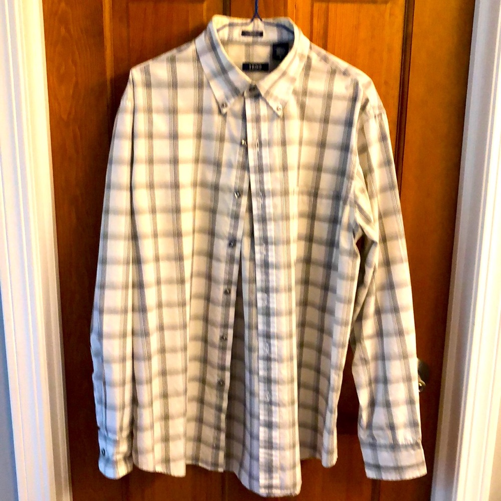 Men’s casual dress shirt
